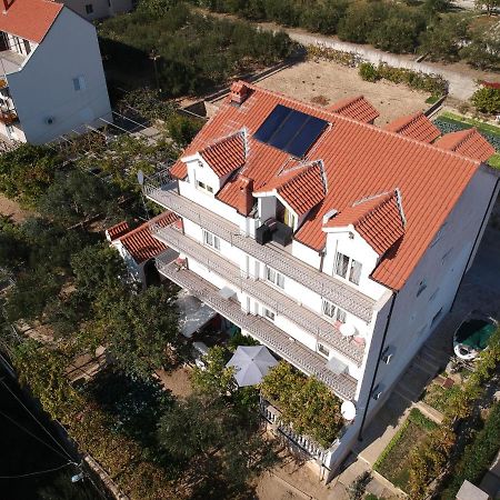 Villa Milic*** ドニー・セゲット エクステリア 写真